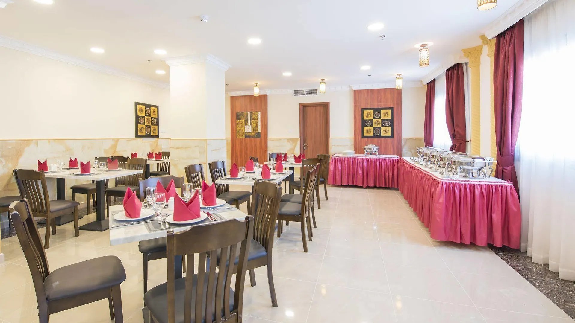 ***  Royal Tulip Hotel Llc Dubai United Arab Emirates