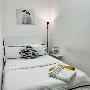 Tanih Place Homestay Abu Dhabi
